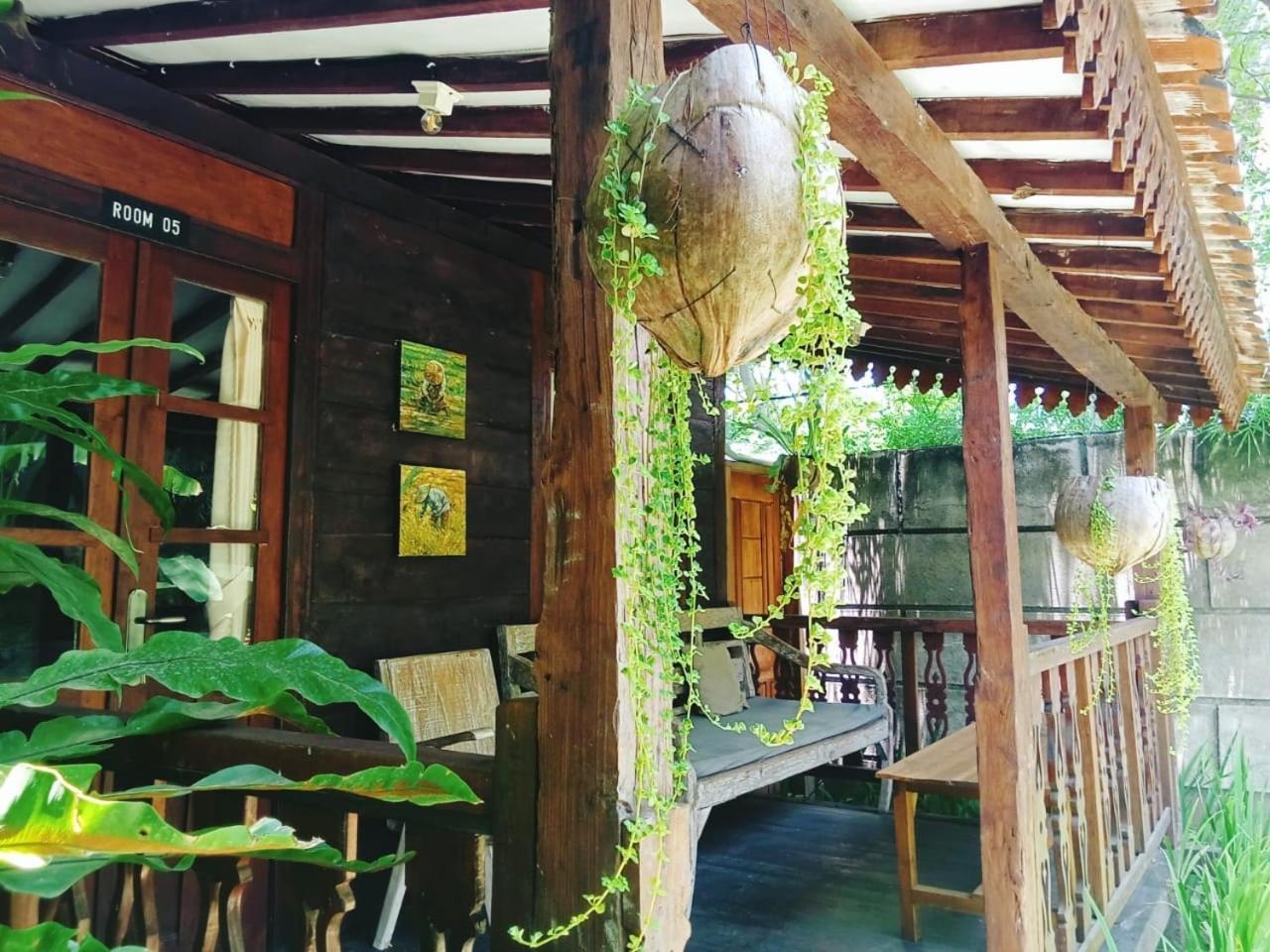 Tahlia'S Villa Sorongjukung Kültér fotó