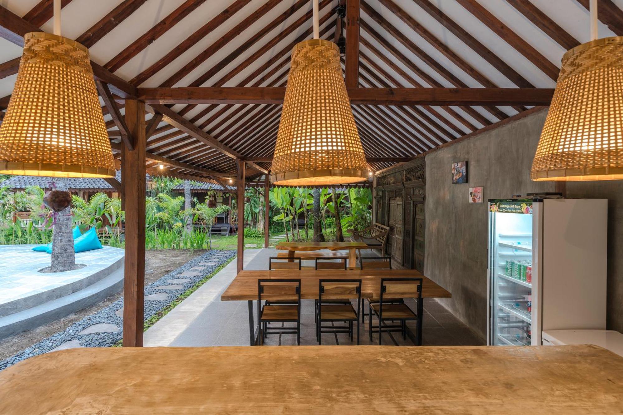 Tahlia'S Villa Sorongjukung Kültér fotó