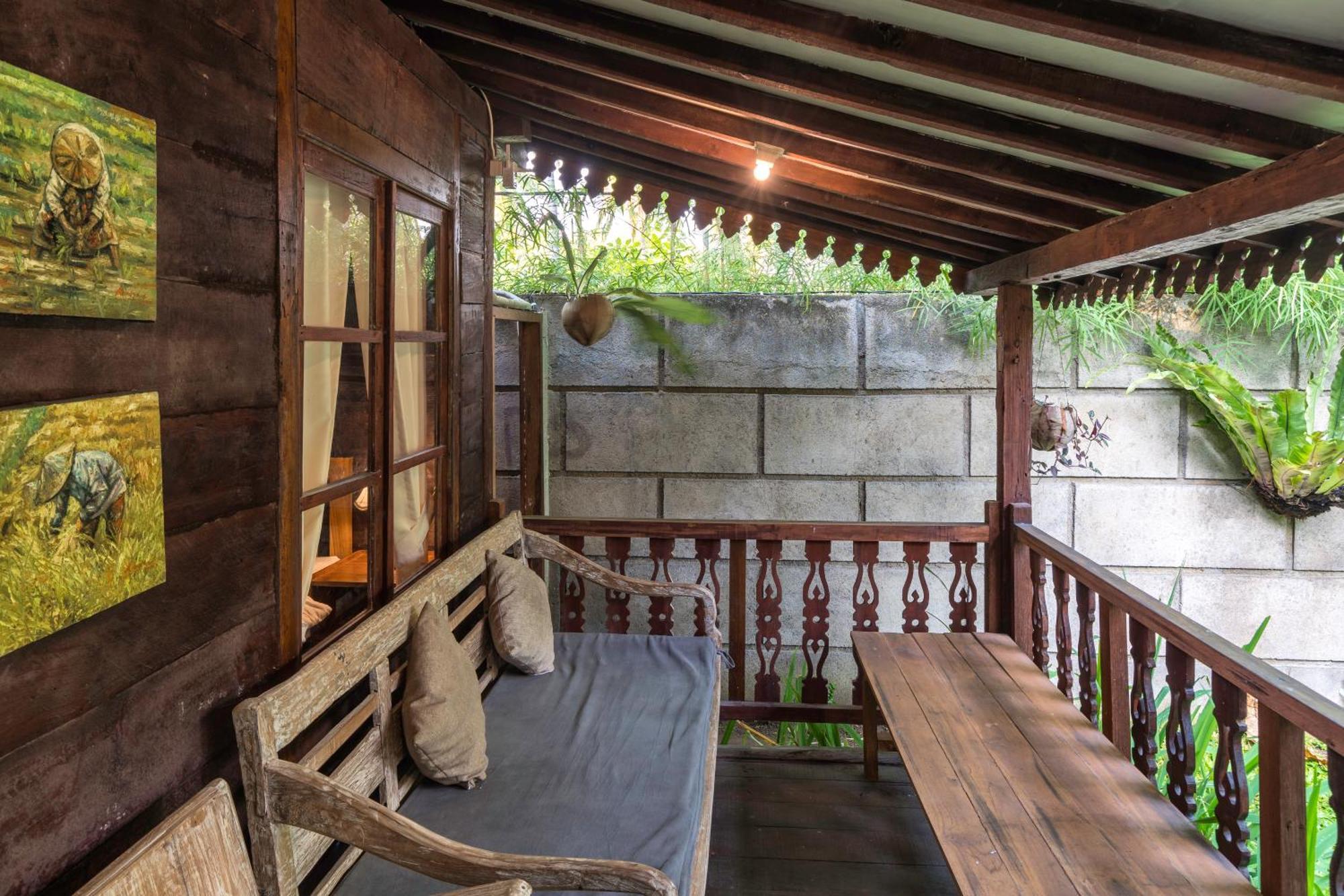 Tahlia'S Villa Sorongjukung Kültér fotó