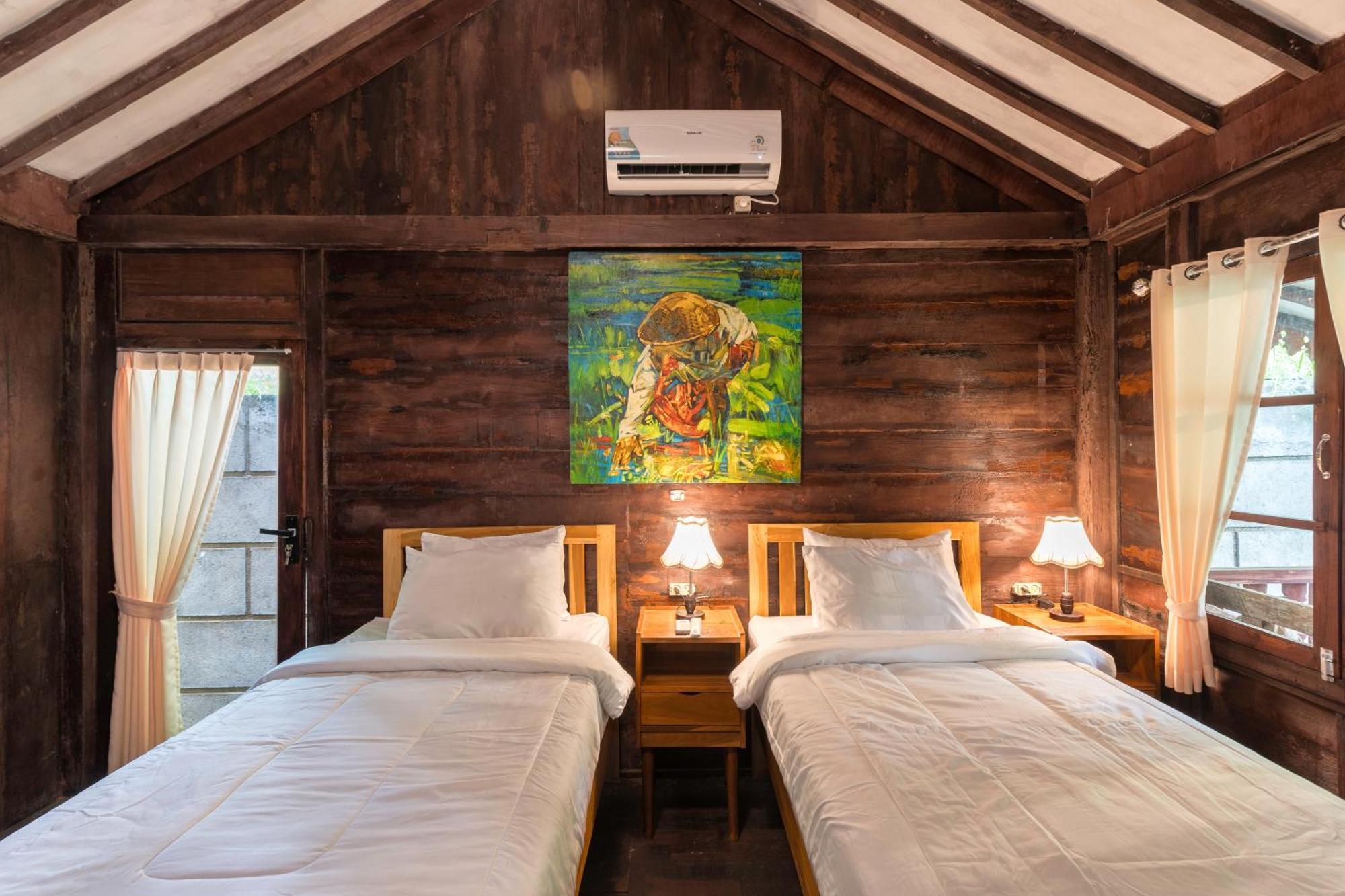 Tahlia'S Villa Sorongjukung Kültér fotó