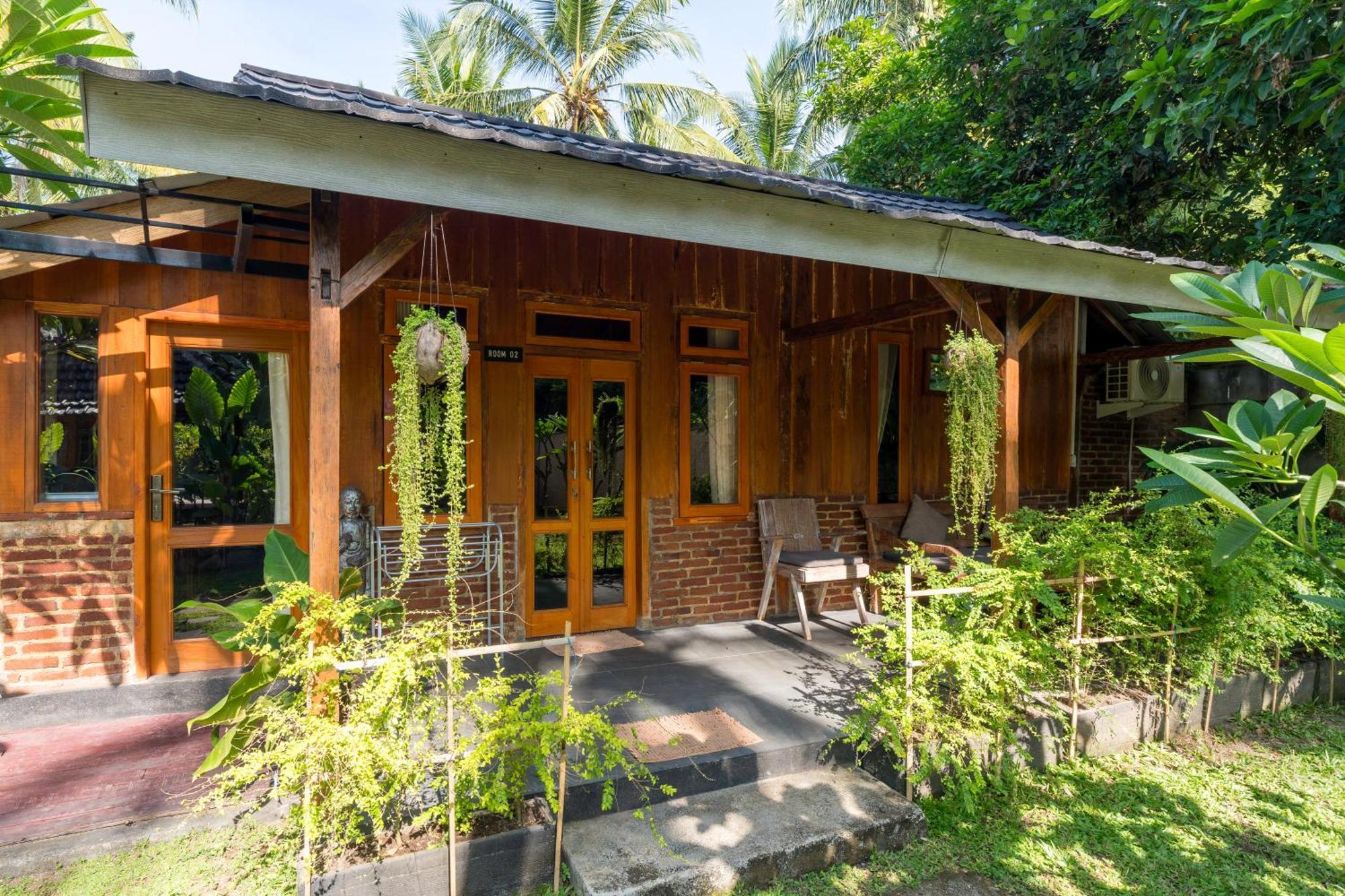 Tahlia'S Villa Sorongjukung Kültér fotó