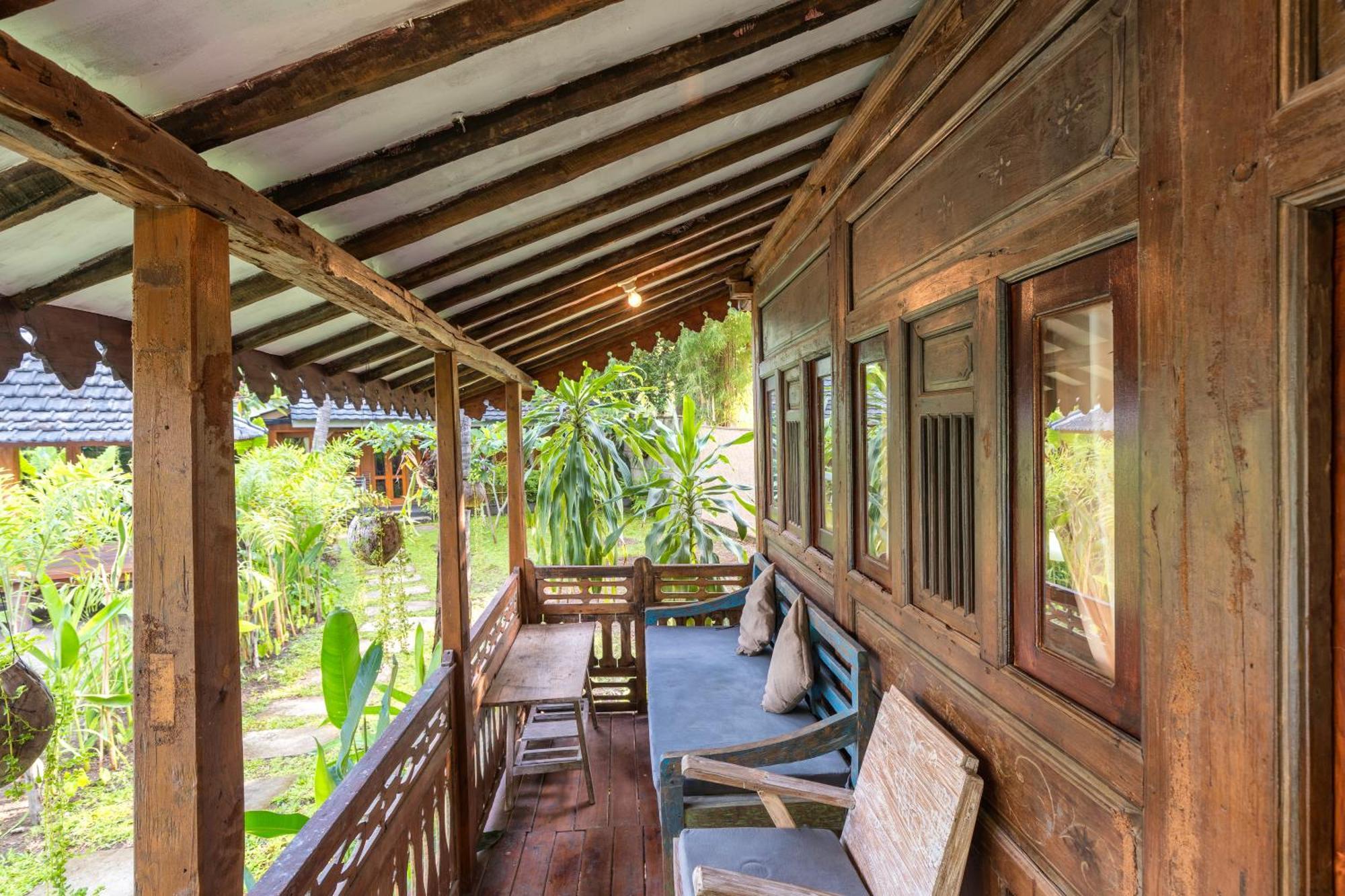 Tahlia'S Villa Sorongjukung Kültér fotó
